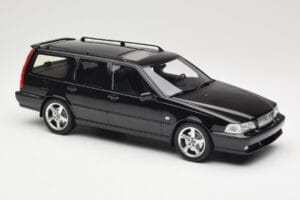Volvo V70 R P80 Czarny DNA 1:18 DNA000232 Metal — zdjęcie 4 z 6