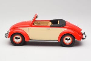 Volkswagen Beetle Hebmuller Kabriolet Czerwony & Kremowy Minichamps 1:18 107054231 Żywica — zdjęcie 3 z 6