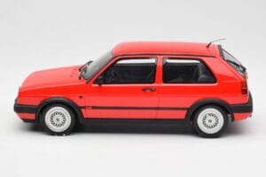 Volkswagen Golf GTI Mk2 Czerwony Otto 1:18 OT027 Żywica — zdjęcie 3 z 6