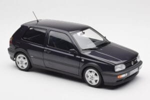 Volkswagen Golf Mk3 VR6 Fioletowy Metalik Norev 1:18 188417 Metal — zdjęcie 7 z 8