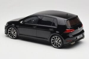 Volkswagen Golf R Mk7 Deep Black Otto 1:18 OT417 Żywica — zdjęcie 5 z 6