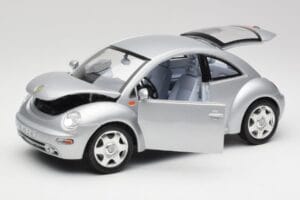 Volkswagen New Beetle Reflex Srebrny Metaliczny Bburago 1:18 3322 Metal — zdjęcie 2 z 8