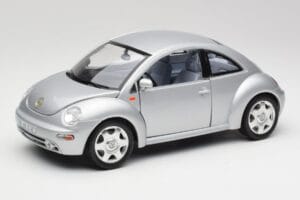 Volkswagen New Beetle Reflex Srebrny Metaliczny Bburago 1:18 3322 Metal