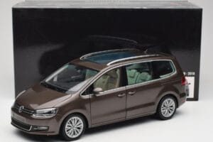 Volkswagen Sharan 7N Dębowy Brąz Metalik Minichamps 1:18 110051001 Metal — zdjęcie 8 z 8