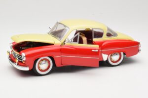 Wartburg 311 Coupe Czerwony & Beige Revell 1:18 08418 Metal — zdjęcie 2 z 8