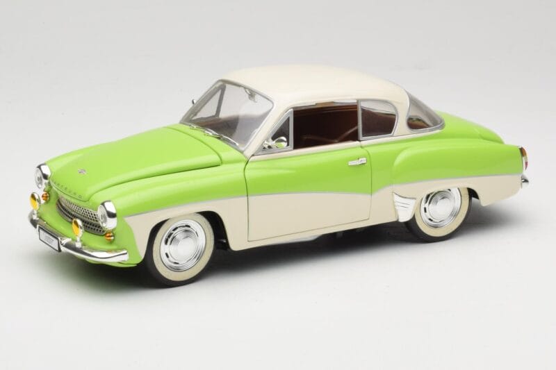 Wartburg 313 Pastelowy Zielony na Beżu Revell 1:18 09018 Metal