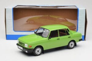 Wartburg 353 Zielony MCG 1:18 MCG18062 Metal — zdjęcie 6 z 6