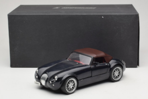 Wiesmann Roadster MF Carbon Black Revell 1:18 WIESMANN001 Metal — zdjęcie 9 z 9