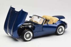 Wiesmann Roadster MF3 Niebieski Revell 1:18 08861 Metal — zdjęcie 2 z 8