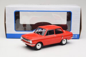 ZAZ 966 Czerwony MCG 1:18 MCG18102 Metal — zdjęcie 6 z 6