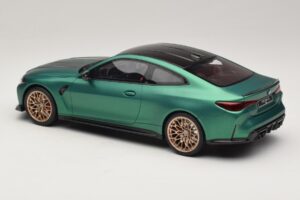 BMW M4 CS G82 Frozen Isle of Man Green GT Spirit 1:18 GT994 Żywica — zdjęcie 5 z 6