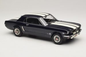 Ford Mustang Nightmist Blue Norev 1:18 182805 Metal — zdjęcie 4 z 6