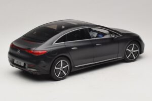 Mercedes EQE V295 Graphite Grey Magno NZG 1:18 B66961108 Metal — zdjęcie 5 z 8