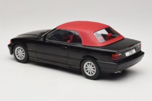 BMW 3 Series E36 Kabriolet Czarny MCG 1:18 MCG18318 Metal — zdjęcie 6 z 7