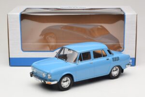 Skoda 100 LS Jasnoniebieski MCG 1:18 MCG18782 Metal — zdjęcie 6 z 6