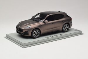 Maserati Grecale Brązowy BBR 1:18 P18220FMAS Żywica — zdjęcie 2 z 7