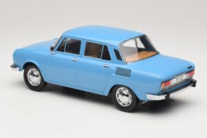 Skoda 100 LS Jasnoniebieski MCG 1:18 MCG18782 Metal — zdjęcie 5 z 6