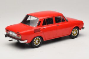 Skoda 100 Czerwony Złote Felgi MCG 1:18 MCG18784 Metal — zdjęcie 2 z 6
