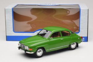 Saab 96 V4 Zielony MCG 1:18 MCG18655 Metal — zdjęcie 6 z 6