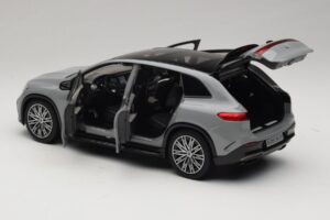 Mercedes EQS SUV X296 Manufaktur Alpine Grey NZG 1:18 B66960591 Metal — zdjęcie 5 z 8
