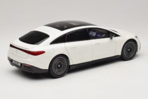 Mercedes EQS V297 Manufaktur Opalite White NZG 1:18 B66961049 Metal — zdjęcie 3 z 8