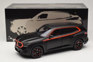 BMW XM G09 Matt Black Minichamps 1:18 110023301 Metal — zdjęcie 8 z 8