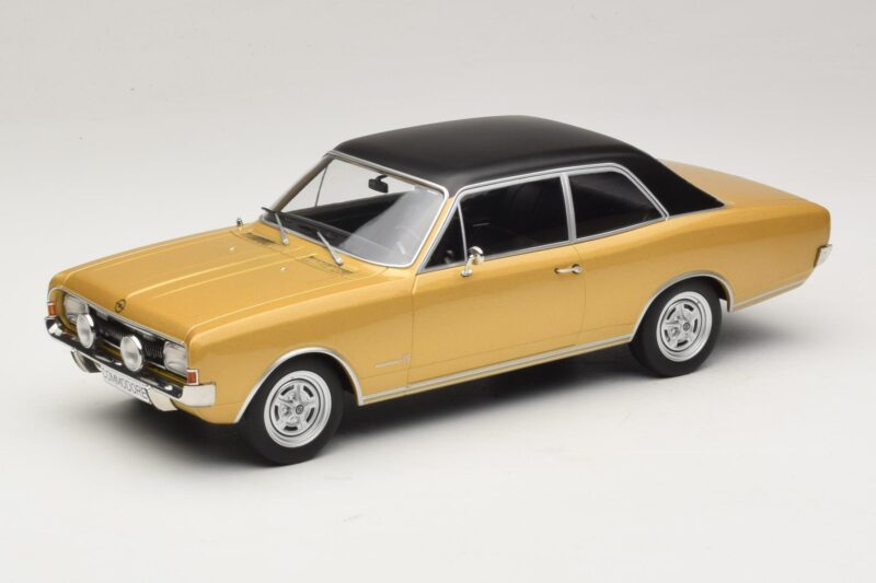 Opel Commodore A Beżowy MCG 1:18 MCG18559 Metal