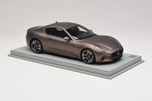 Maserati GranTurismo Trofeo Rame Folgore BBR 1:18 P18240AMAS Żywica — zdjęcie 4 z 7