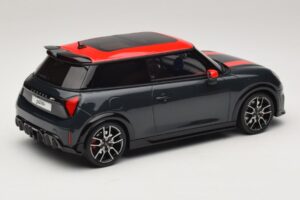 Mini Cooper JCW F66 Legend Grey Otto 1:18 OT1244 Żywica — zdjęcie 2 z 6