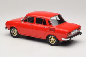 Skoda 100 Czerwony Złote Felgi MCG 1:18 MCG18784 Metal — zdjęcie 5 z 6