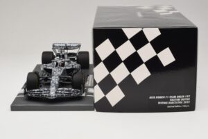 Alfa Romeo Orlen C42 V. Bottas Testing Barcelona 2022 Minichamps 1:18 117229977 Żywica — zdjęcie 6 z 7