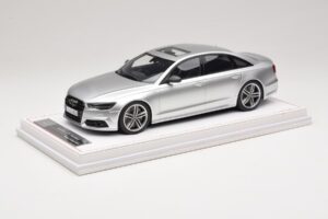 Audi S6 C7 Florett Silver Metallic IVY Merit 1:18 REMC038 Żywica — zdjęcie 2 z 7