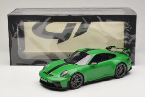 Porsche 911 992.2 GT3 Weissach Package Python Green GT Spirit 1:18 GT576 Żywica — zdjęcie 6 z 6