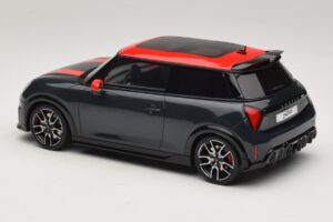 Mini Cooper JCW F66 Legend Grey Otto 1:18 OT1244 Żywica — zdjęcie 5 z 6