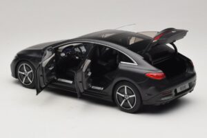 Mercedes EQE V295 Graphite Grey Magno NZG 1:18 B66961108 Metal — zdjęcie 7 z 8