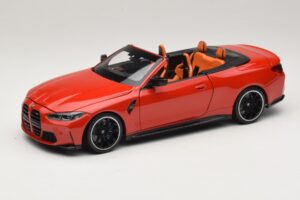 BMW M4 G83 Kabriolet Red Metallic Minichamps 1:18 110021030 Metal