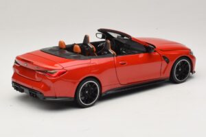BMW M4 G83 Kabriolet Red Metallic Minichamps 1:18 110021030 Metal — zdjęcie 3 z 8