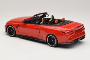 BMW M4 G83 Kabriolet Red Metallic Minichamps 1:18 110021030 Metal — zdjęcie 7 z 8