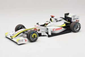 Brawn GP BGP001 #22 J. Button Singapore GP 2009 Minichamps 1:18 180090222 Żywica