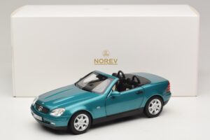 Mercedes SLK R170 Vivianite Green Norev 1:18 183021 Metal — zdjęcie 10 z 10