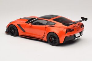 Chevrolet Corvette C7 ZR1 Czerwony IXO 1:18 U18RDC001-FO Metal — zdjęcie 7 z 8