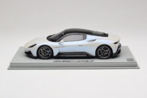 Maserati MC20 Bianco Audace BBR 1:18 P18191AMAS Żywica