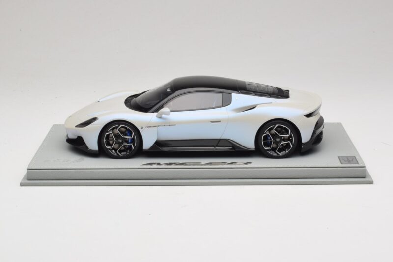 Maserati MC20 Bianco Audace BBR 1:18 P18191AMAS Żywica
