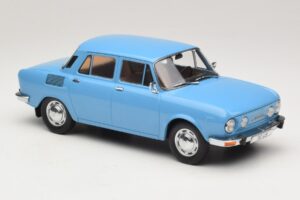 Skoda 100 LS Jasnoniebieski MCG 1:18 MCG18782 Metal — zdjęcie 4 z 6