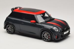 Mini Cooper JCW F66 Legend Grey Otto 1:18 OT1244 Żywica — zdjęcie 4 z 6