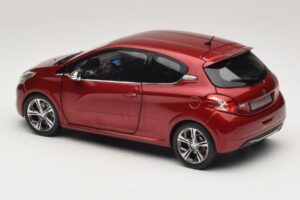 Peugeot 208 GTI Rubis Red Norev 1:18 184700 Metal — zdjęcie 7 z 8