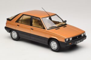 Renault 11 GTL Złoty MCG 1:18 MCG18590 Metal — zdjęcie 4 z 6