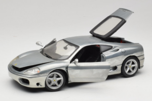 Ferrari 360 Modena Chromowane Srebro Hot Wheels 1:18 27774 Metal — zdjęcie 2 z 8