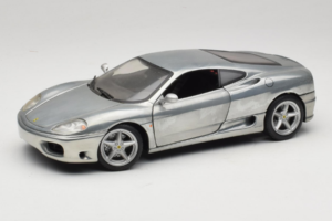 Ferrari 360 Modena Chromowane Srebro Hot Wheels 1:18 27774 Metal