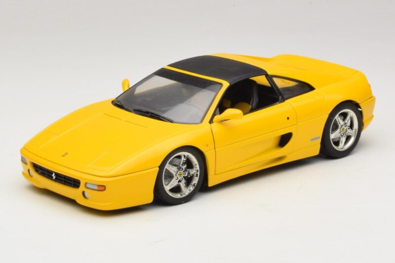 Ferrari F355 Spider Żółty z Czarnym Dachem UT Models 1:18 180074030-P4 Metal